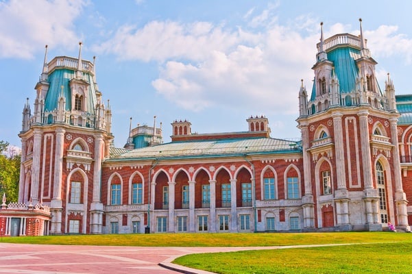 Tsaritsyno Park Tour